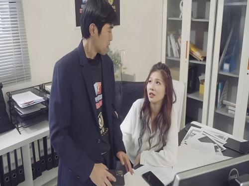 Sekretaris bosku yang nakal